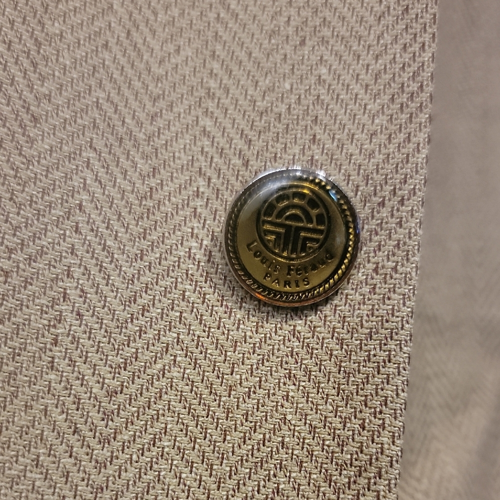 Louis Feraud Beige Jacket with Gold Buttons